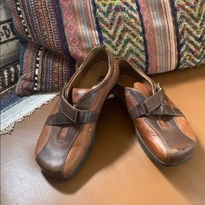 Earth Shoes, leather, super cute